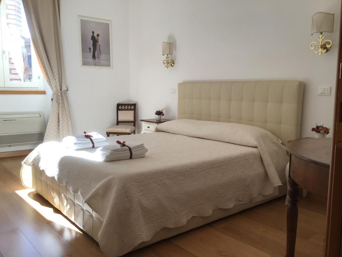 I Prati Di Roma Suites Luaran gambar