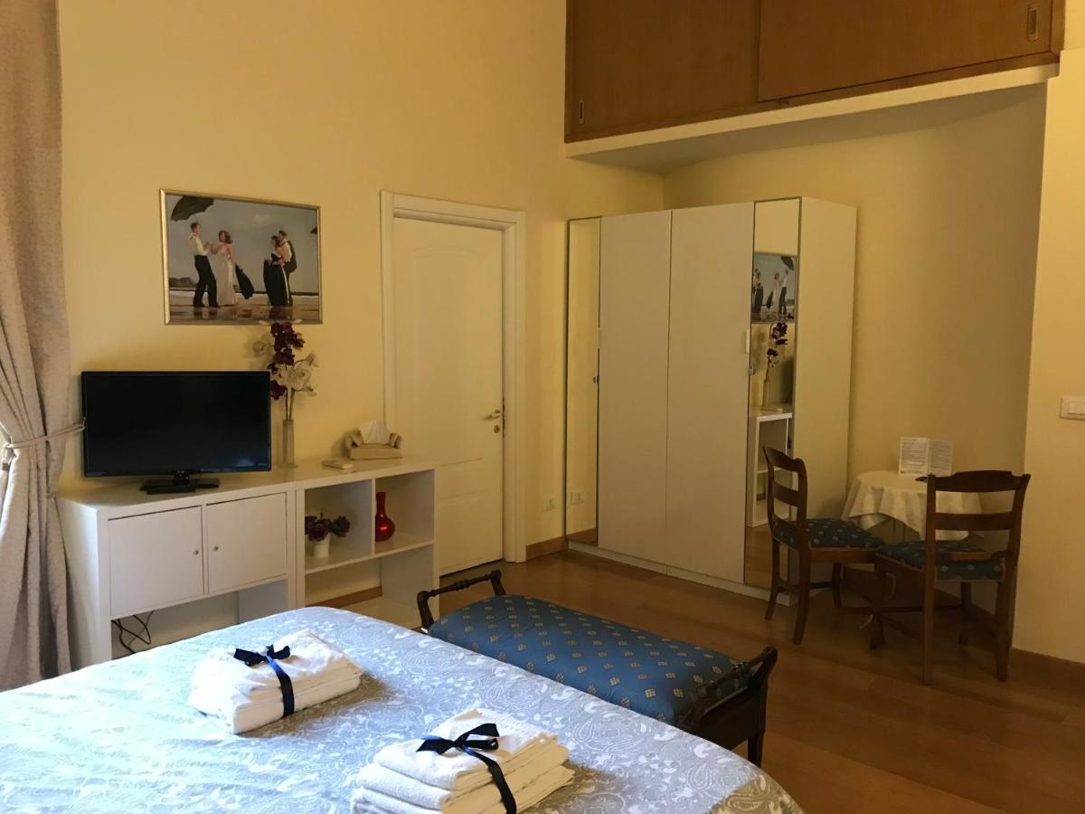 I Prati Di Roma Suites Luaran gambar